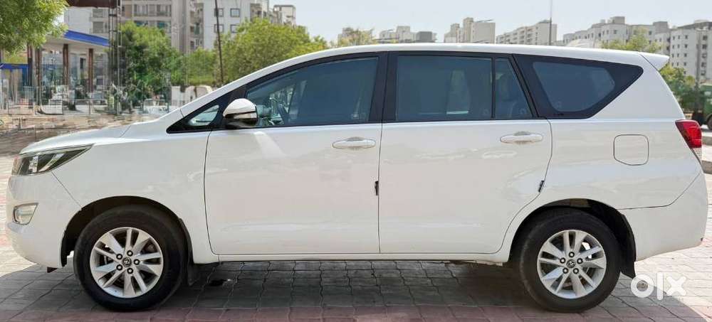 Toyota Innova Crysta 2.4 G Mt 8s, 2019, Diesel