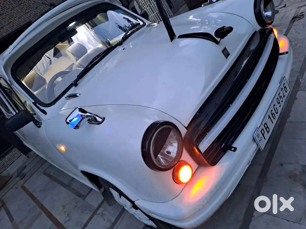 Ambassador Classic 2011 Petrol Manual