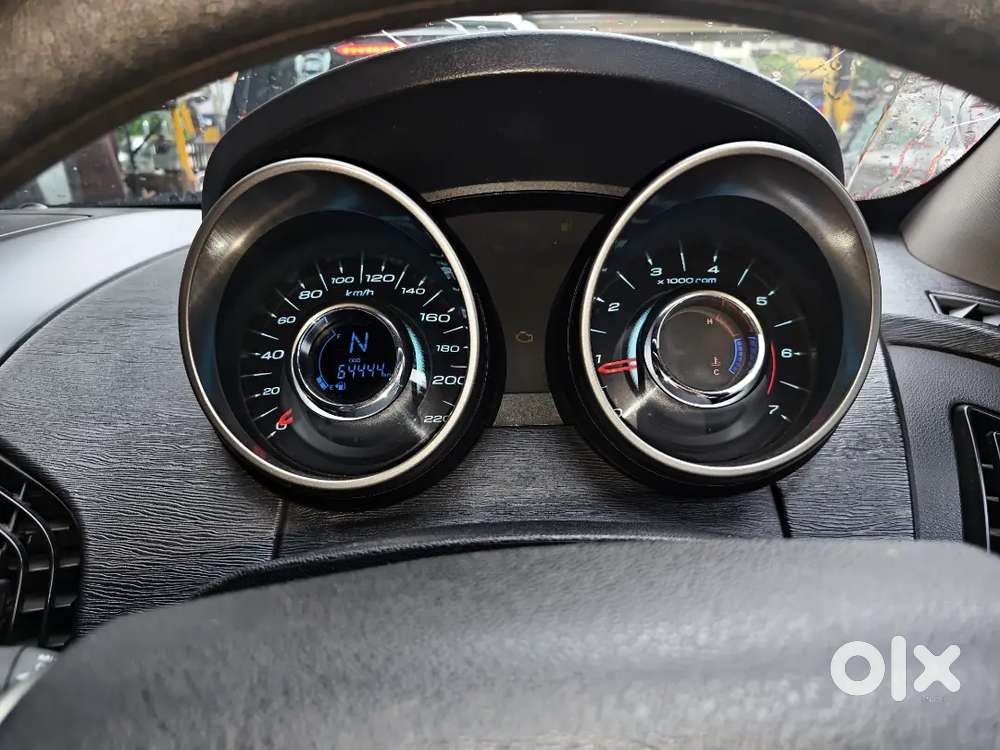 Mahindra Xuv500 Diesel Manual 2020