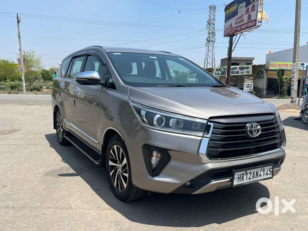 Toyota Innova Crysta 2.4 Gx Limited Edition At 7 Str, 2021, Diesel