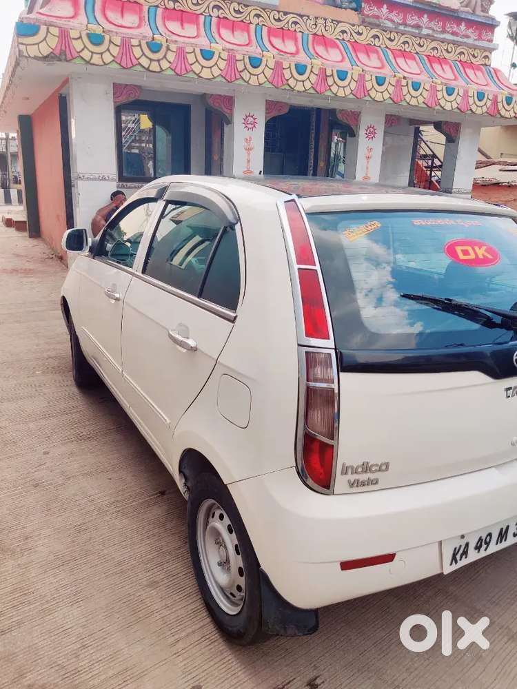 Tata Indica Vista Vx Quadrajet 2012