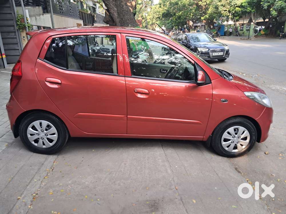 Hyundai I10 Sportz At, 2010, Petrol