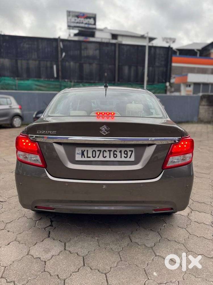 Maruti Suzuki Dzire 1.2 Vxi, 2019, Petrol
