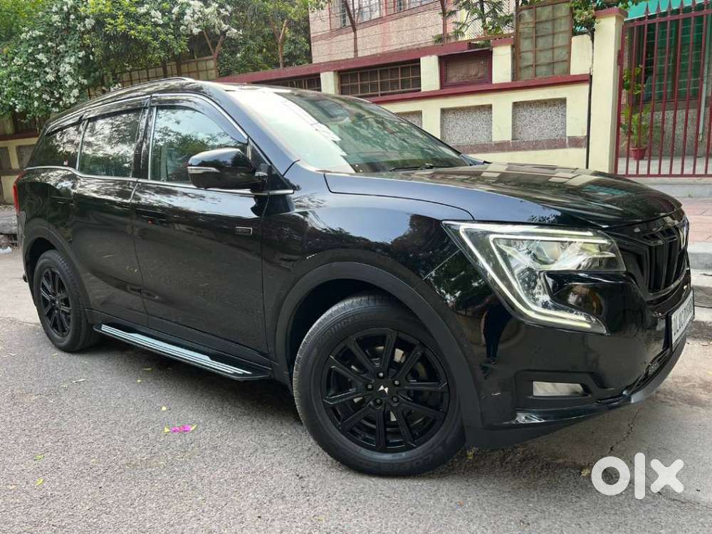 Mahindra Xuv700 2.0 Ax 7 Petrol At Luxury Pack Str, 2025, Petrol