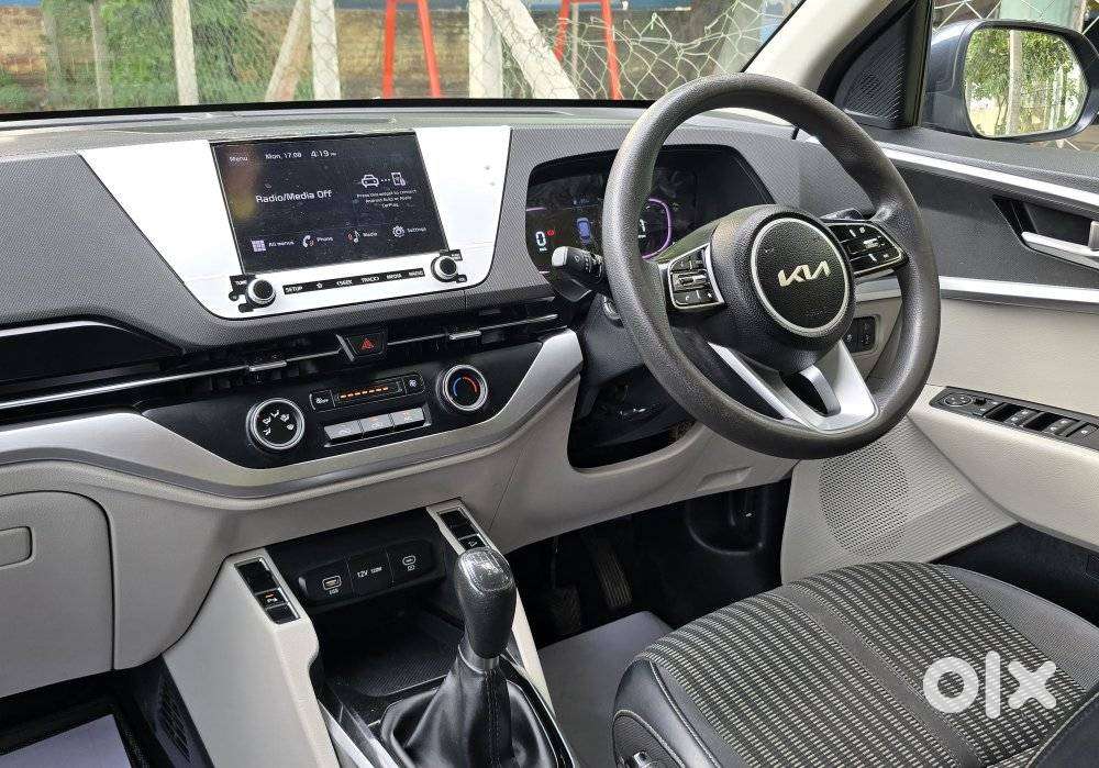 Kia Carens 1.5 Prestige 7 Str, 2022, Diesel