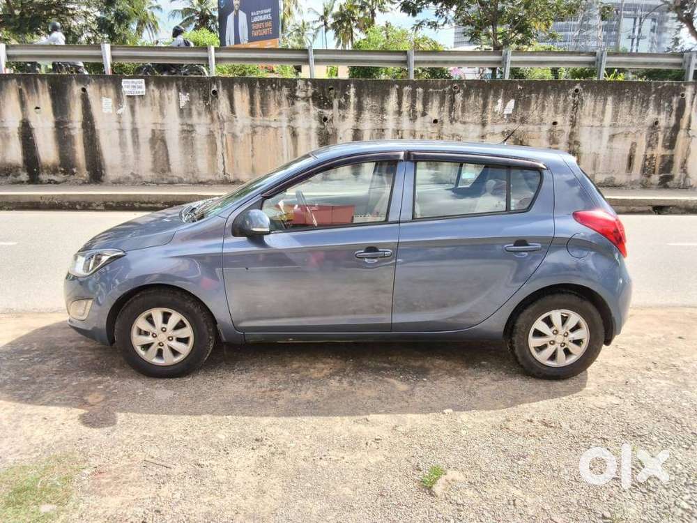 Hyundai I20 Sportz At 1.4, 2014, Petrol