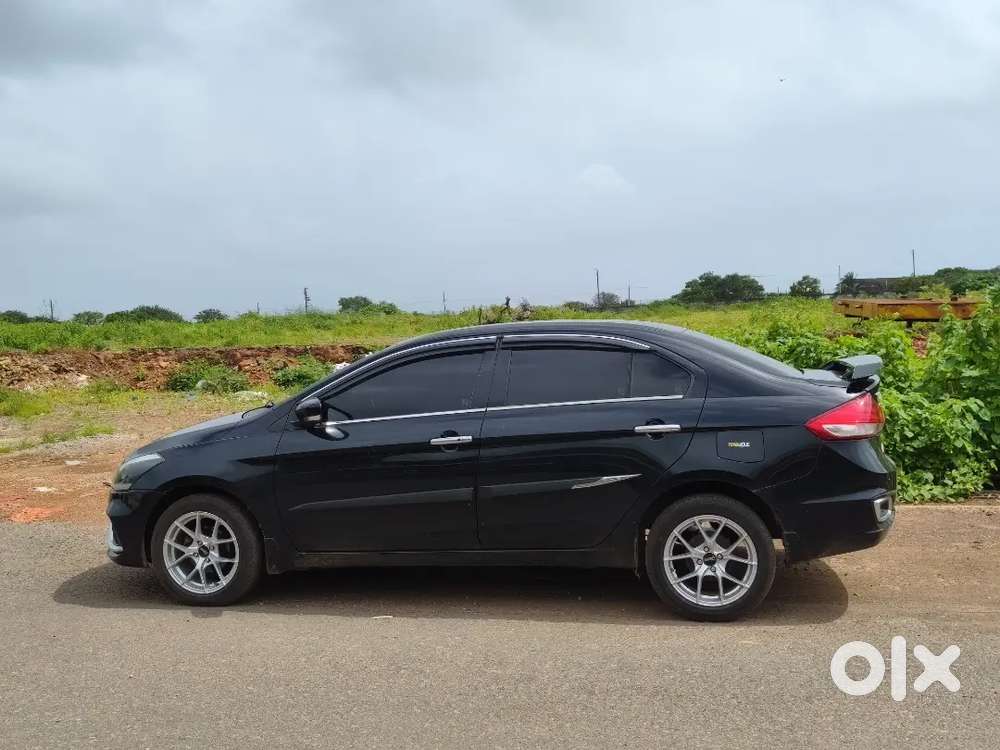 Maruti Suzuki Ciaz Alpha Hybrid 2019