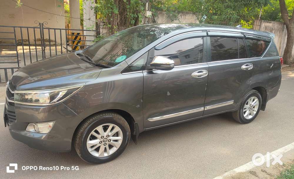 Toyota Innova Crysta 2.8 Gx At 7 Str, 2017, Diesel
