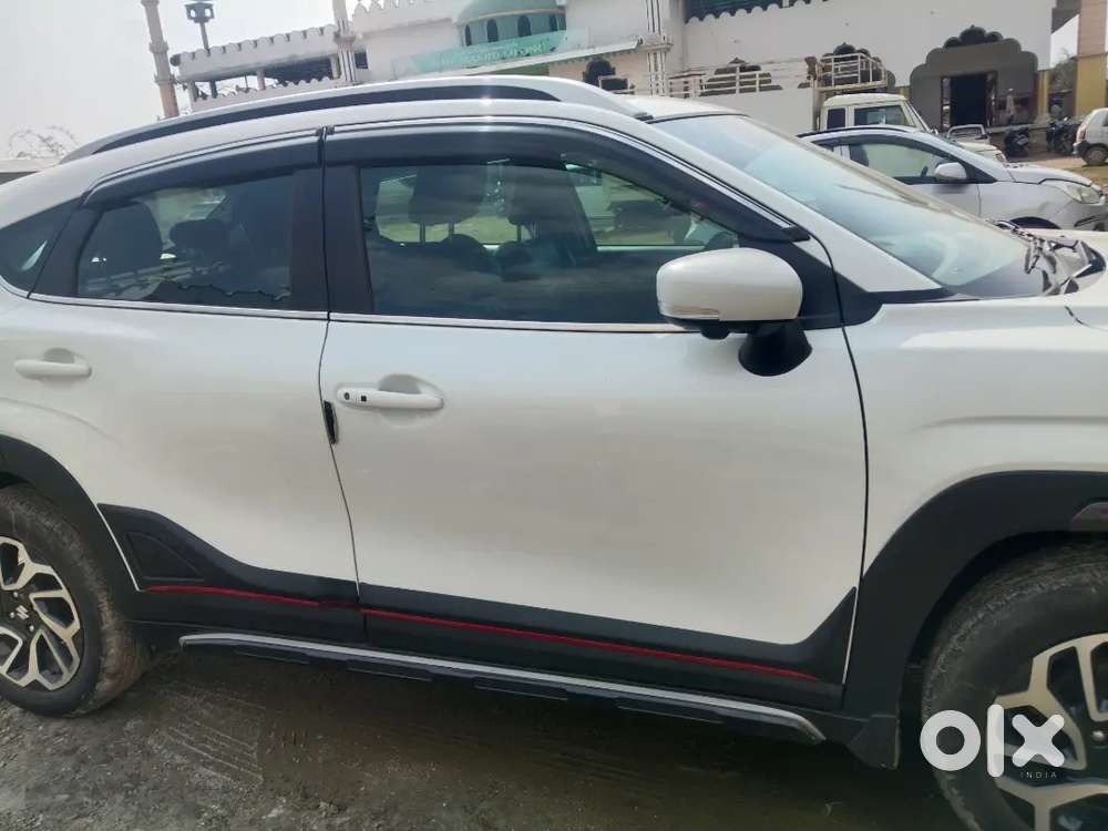 Maruti Suzuki Fronx 2024 Petrol 4250 Km Driven