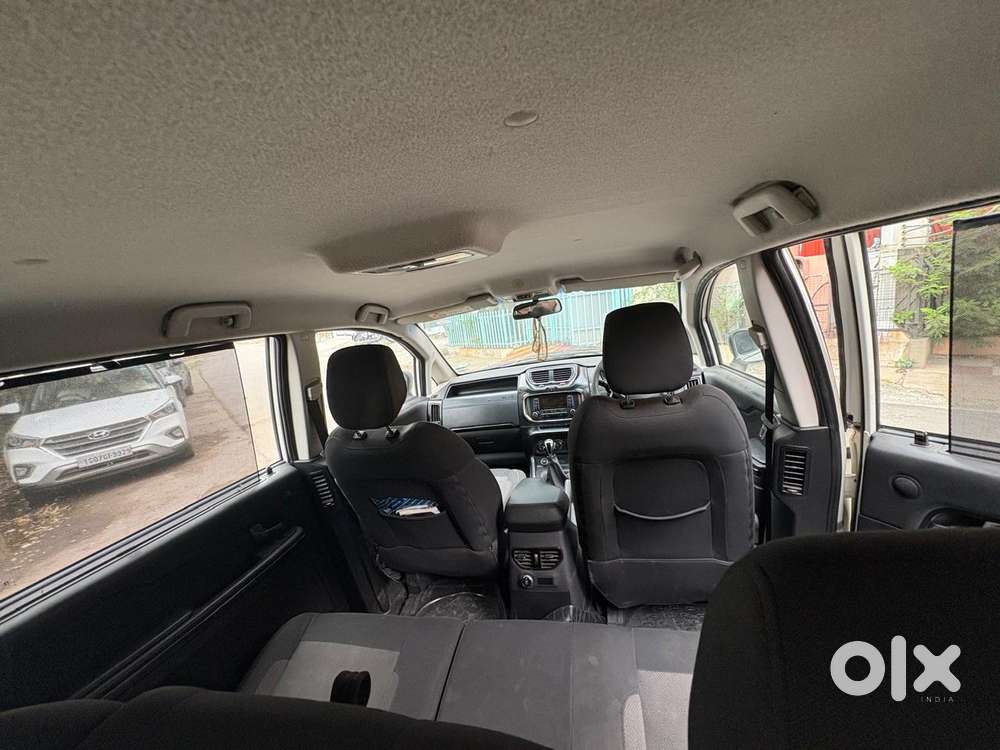 Tata Hexa 2.2 Xe 4x2 7 Str, 2018, Diesel