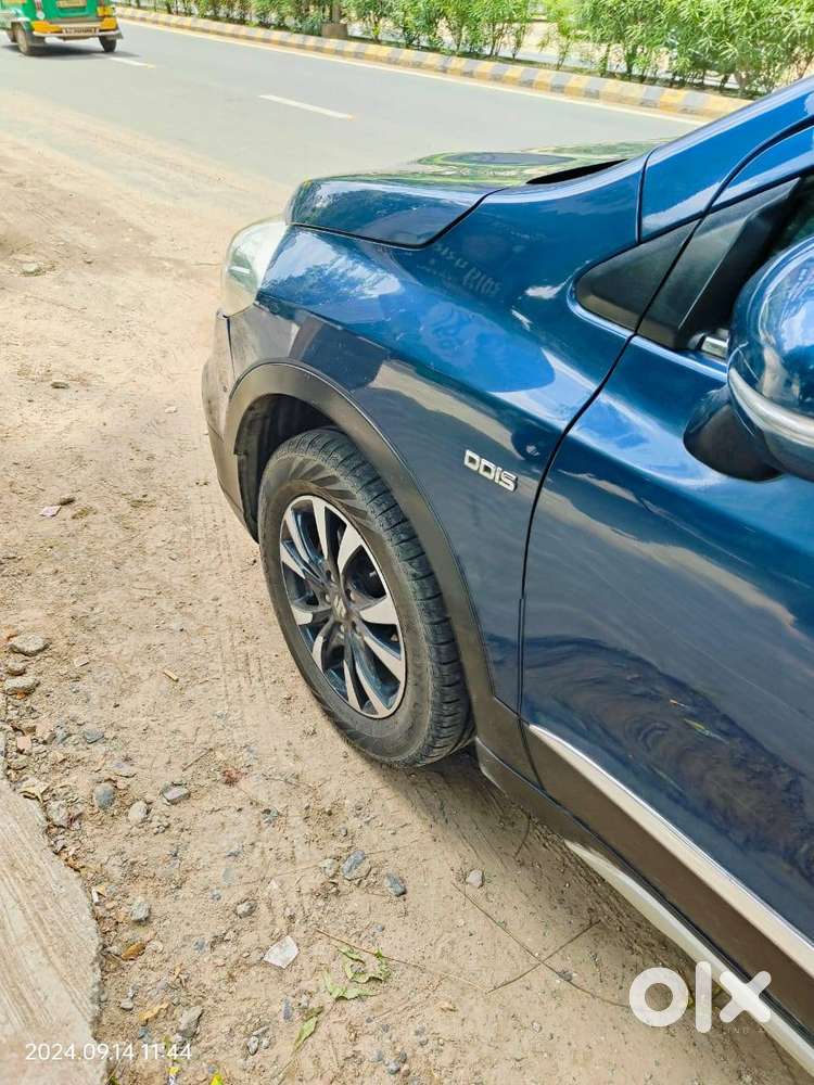 Premium S-cross Diesel Smart Hybrid With Cruise Control