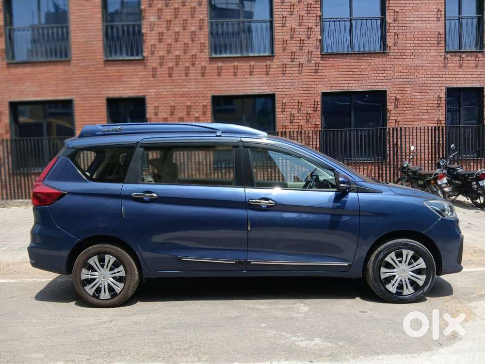 Maruti Suzuki Ertiga 2022-2023 Vxi Cng, 2022, Cng & Hybrids