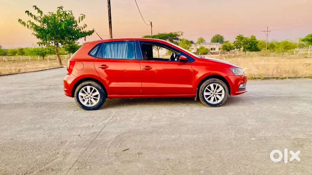 Volkswagen Polo 2016 Petrol + Cng
