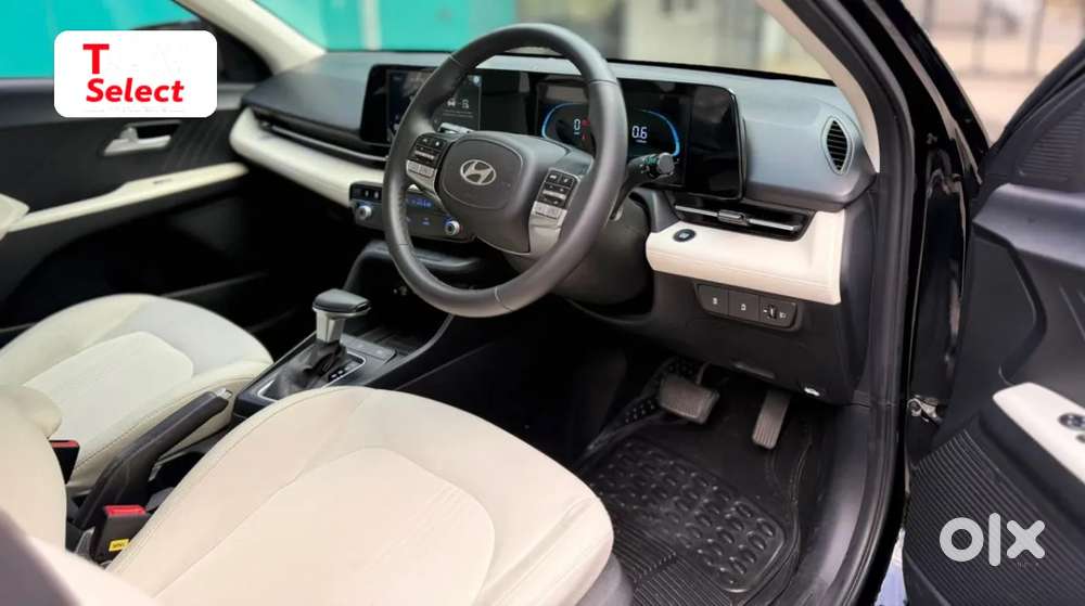Hyundai Verna 1.5 Sx (o) Vtvt Ivt, 2023, Petrol