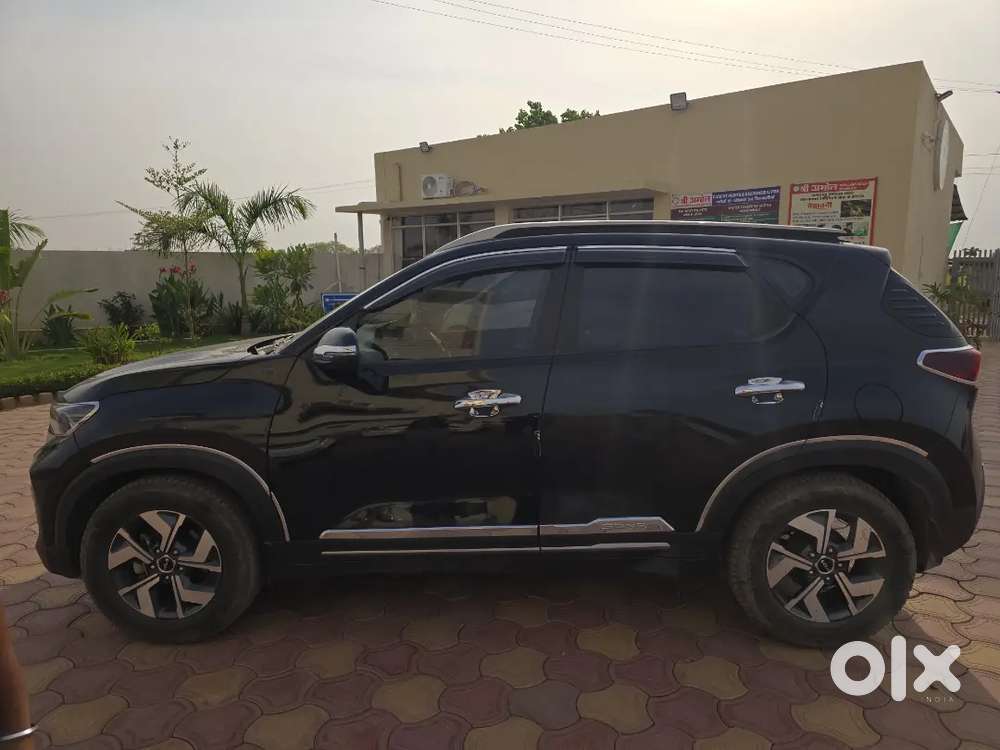 2021 Kia Sonet Htx Diesel (black)  1st Owner  Sunroof