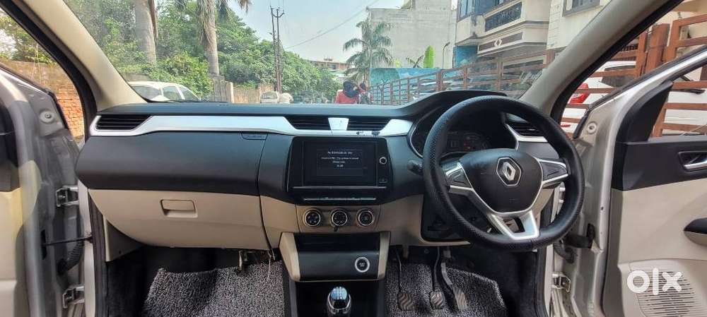 Renault Triber Rxt, 2020, Petrol