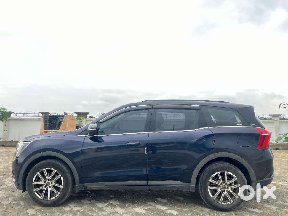 Mahindra Xuv700 2.0 Ax 7 Petrol At Luxury Pack Str, 2021, Petrol