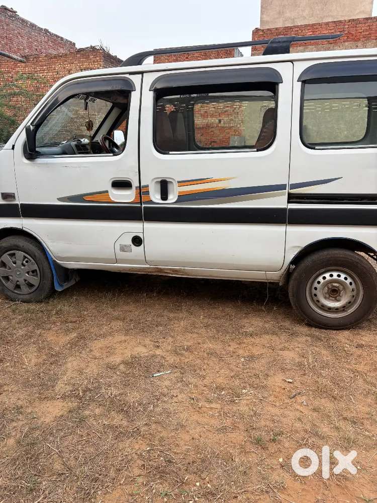 Top Model Maruti Suzuki Eeco 5 Str Ac Cng 2023