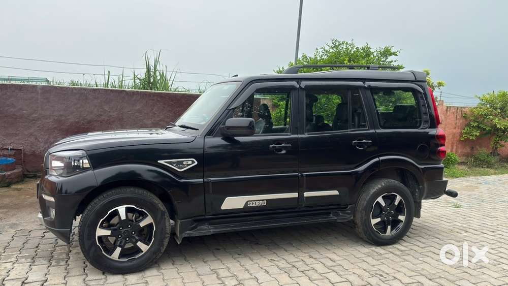 Mahindra Scorpio Classic 2023