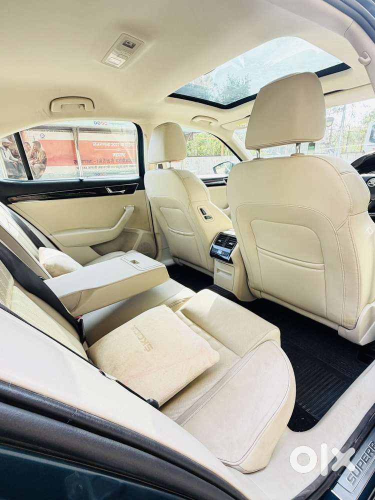 Skoda Superb L&k 1.8 Tsi At, 2020, Petrol