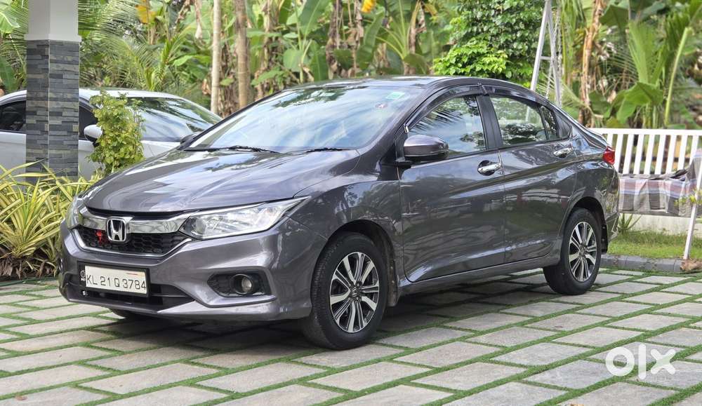 Honda City I-vtec V, 2018, Petrol