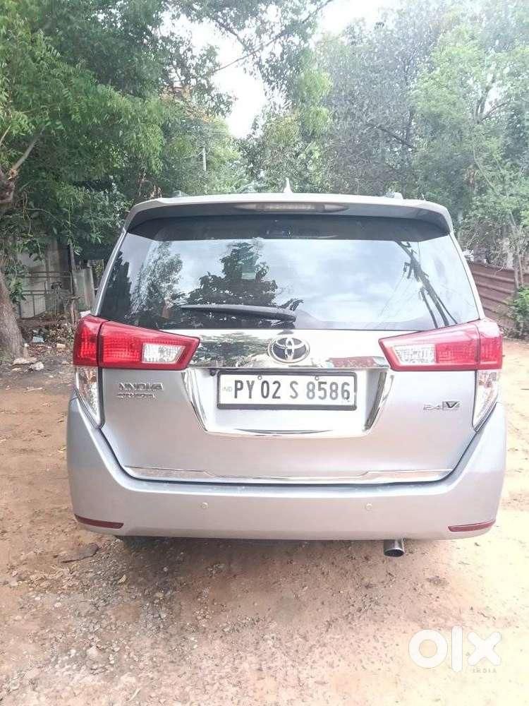 Toyota Innova Crysta 2.4 V 8 Str, 2018, Diesel