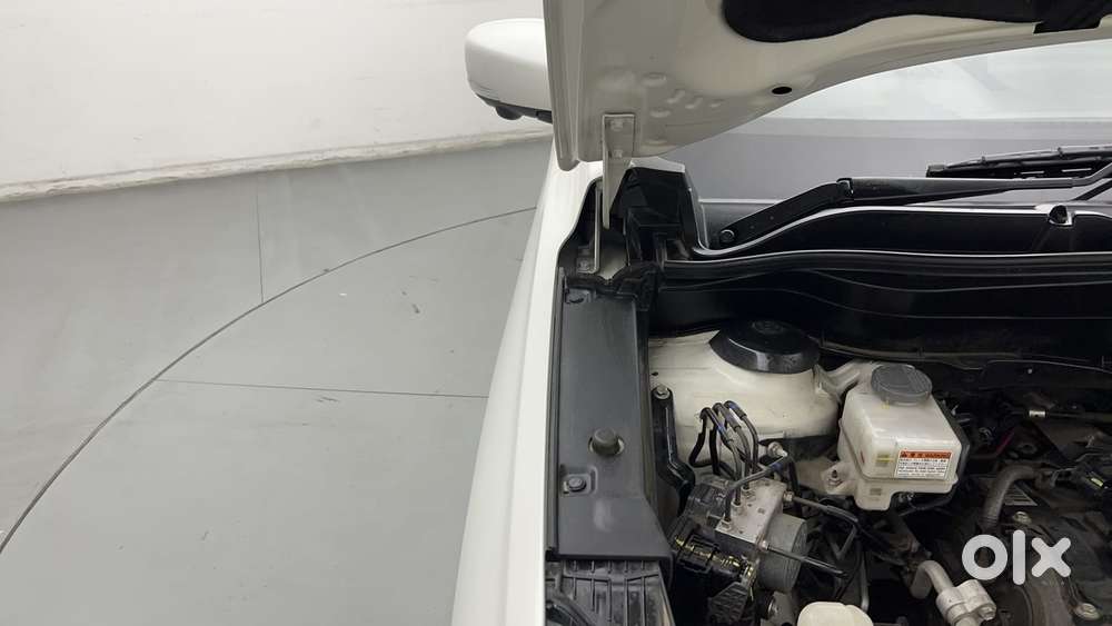 Maruti Suzuki Grand Vitara 1.5 Alpha Plus Intelligent Hybrid Ecvt, 2..