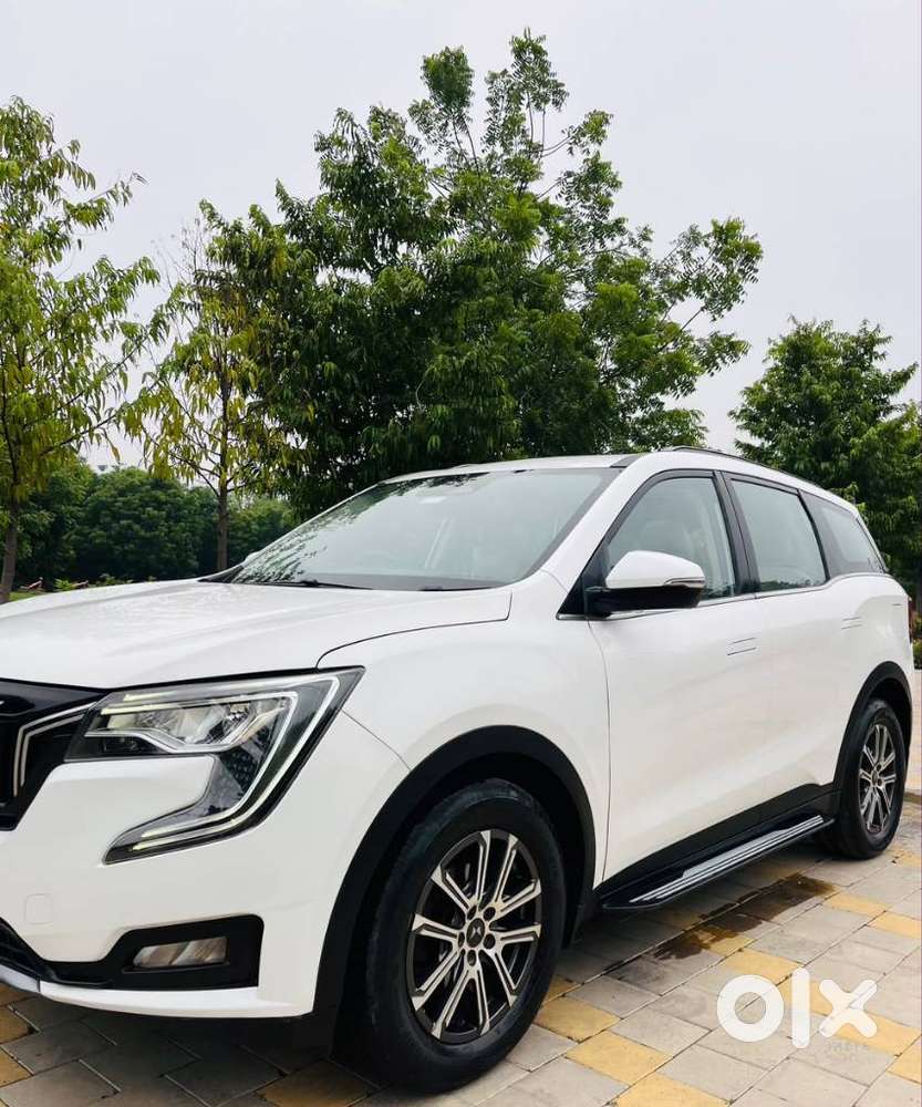 Mahindra Xuv700 2.2 Ax 7 Diesel At Str, 2023, Diesel