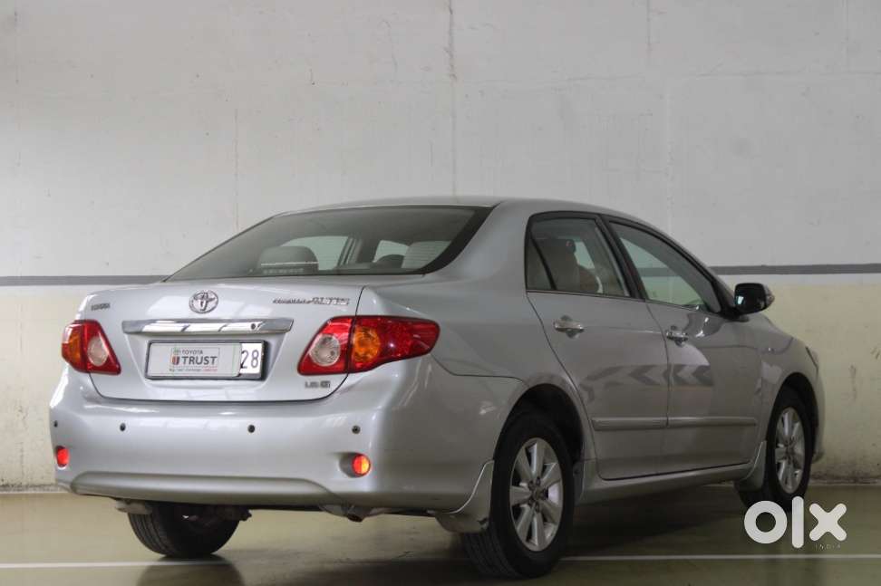 Toyota Corolla Altis G, 2011, Petrol