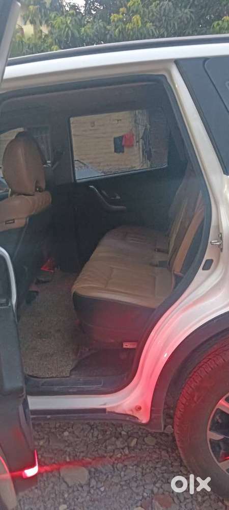 Mahindra Xuv500 W11 Option, 2021, Diesel