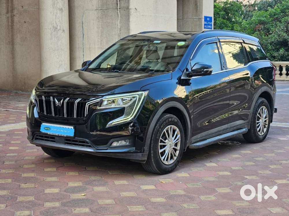 Mahindra Xuv700 Ax 5 Petrol Mt 7 Str (e), 2024, Petrol