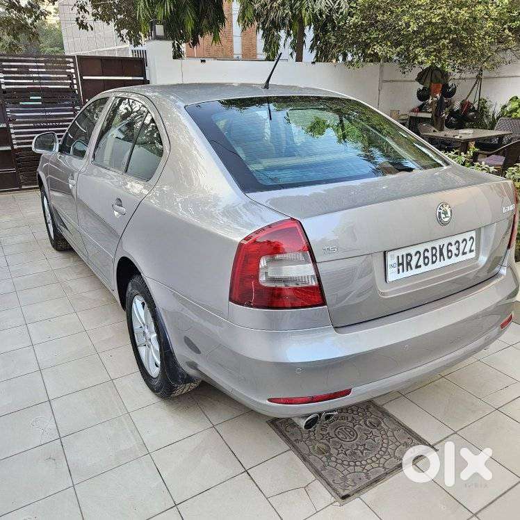 Skoda Laura 1.8 Tsi Ambition, 2011, Petrol