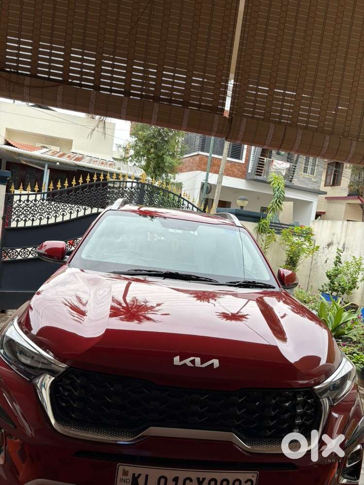 Kia Sonet Petrol Automatic 2023 Well Maintained