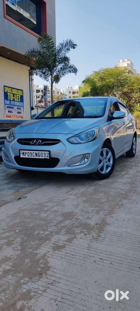 Hyundai Verna 1.6 Vtvt, 2013, Petrol