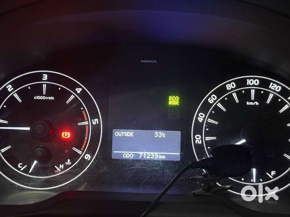 Toyota Innova Crysta 2018 Diesel 71000 Km Driven