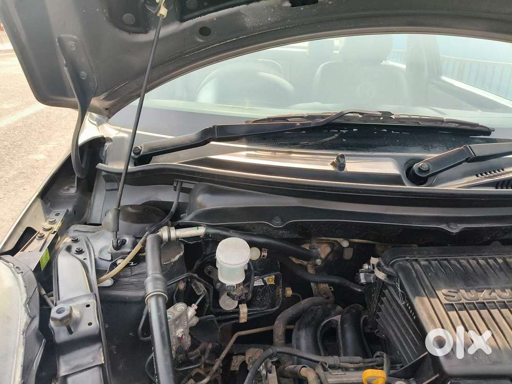 Maruti Suzuki Swift Dzire 1.3 Vxi, 2016, Petrol