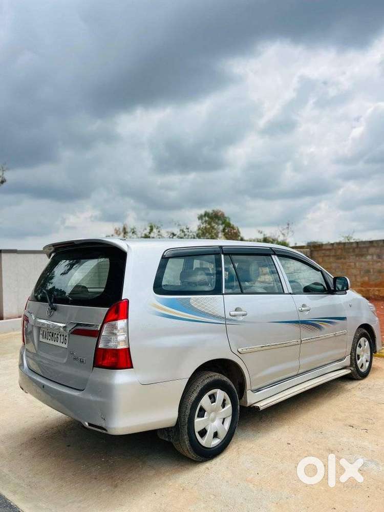 Toyota Innova 2.5 Gx 8 Str Bs-iii, 2009, Diesel