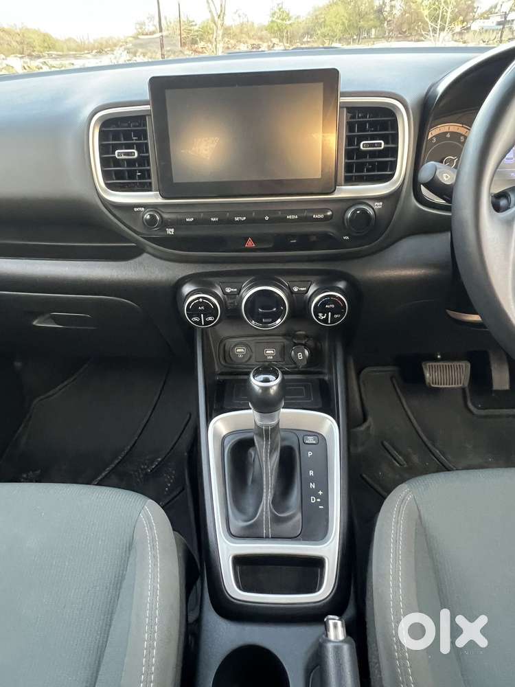 Hyundai Venue 1.0 Sx (o) Turbo Dct, 2020, Petrol