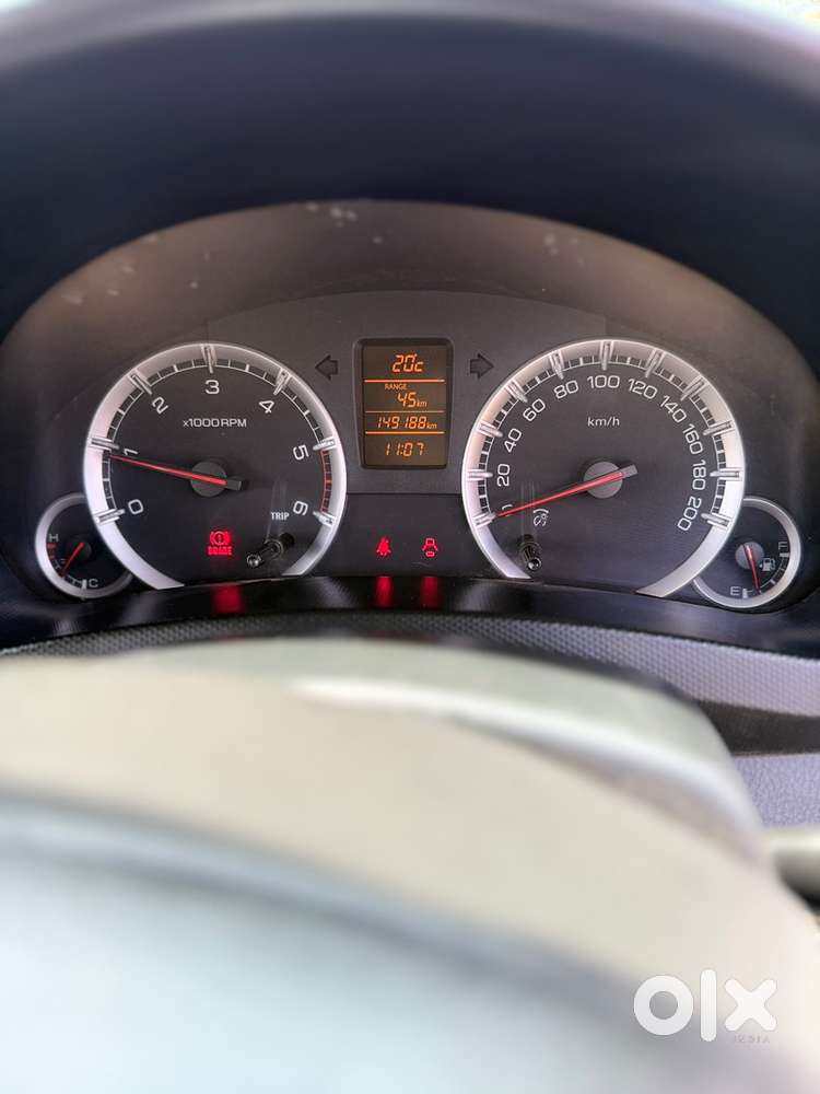 Maruti Suzuki Swift Ddis 2012