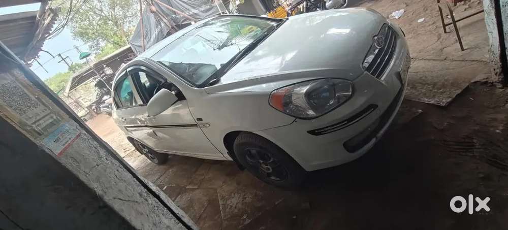 Hyundai Verna 2010 Diesel Well Maintained