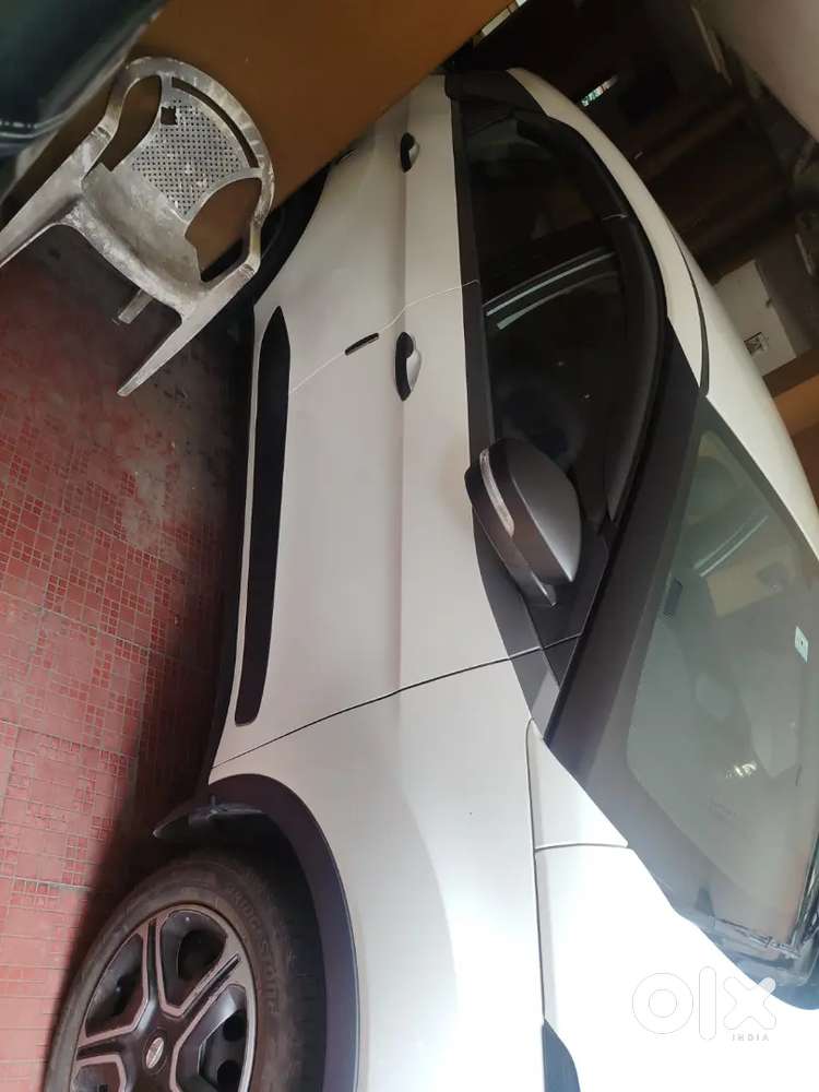 Tata Nexon Revotron Xe 2021 Manual Petrol