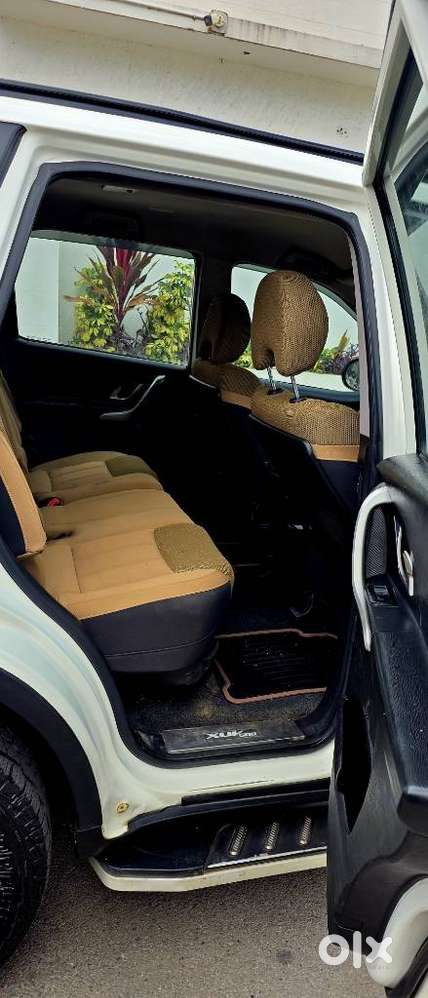 Mahindra Xuv500 W7, 2020, Diesel