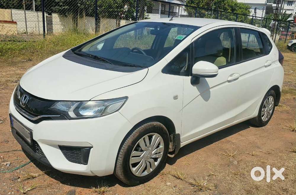 Honda Jazz 1.2 S I-vtec At, 2016, Petrol