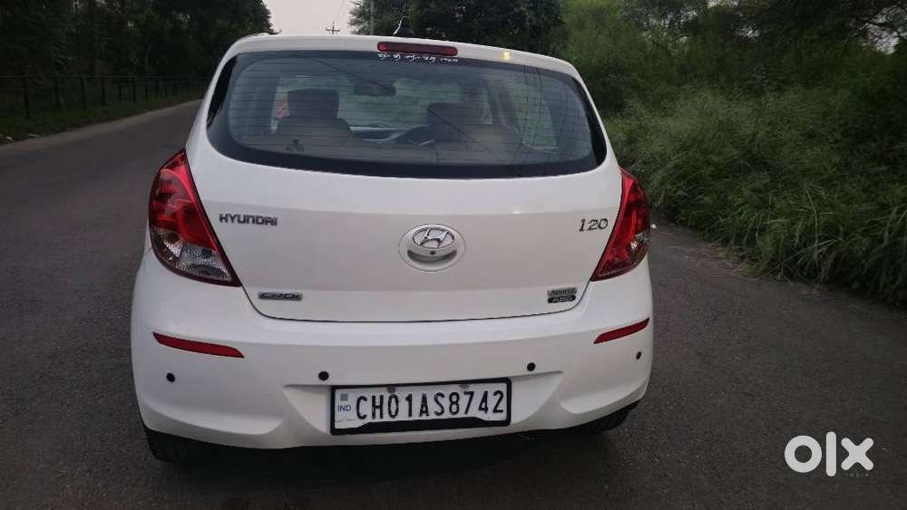 Hyundai I20 Sportz 1.4 Crdi 6 Speed Bs-iv, 2012, Diesel