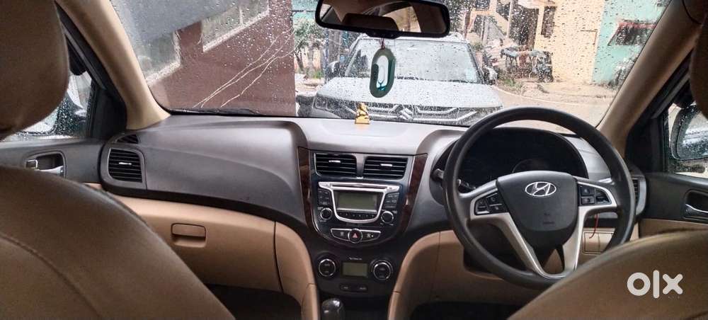 Hyundai Verna Xi (petrol), 2014, Petrol