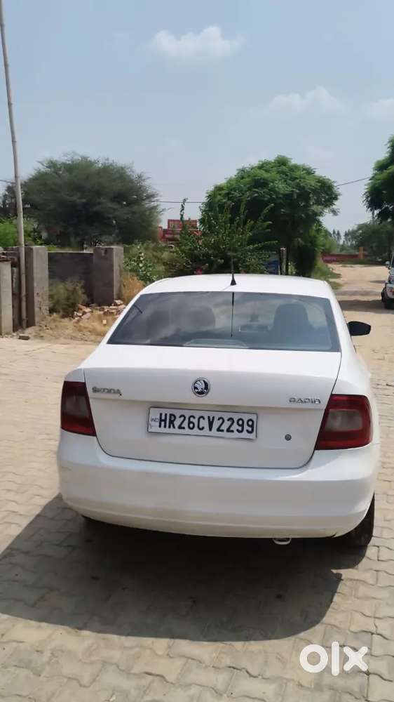 Skoda Rapid Elegance 2015 Year