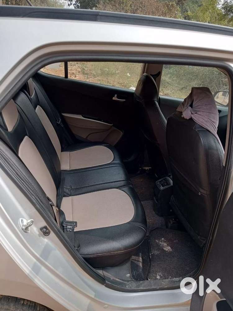 Hyundai Grand I10 2017 Petrol 82000 Km Driven