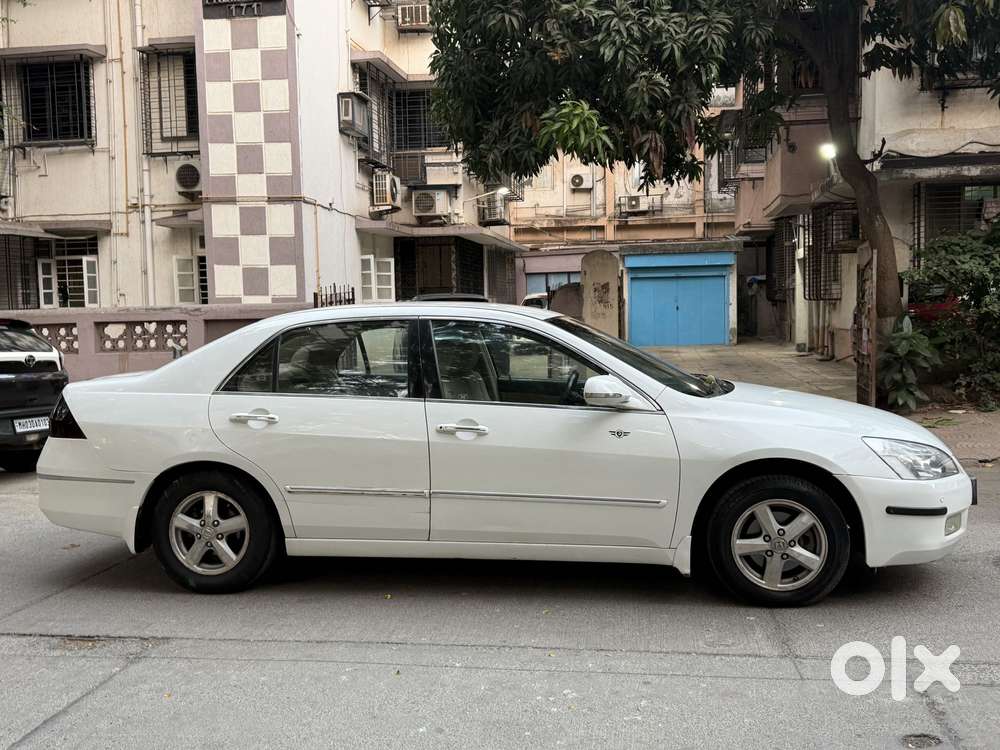 Honda Accord 2.4 Elegance Manual, 2007, Cng & Hybrids