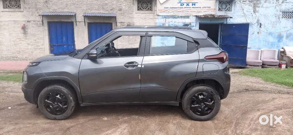 Tata Punch Revotron 2025 Adventure