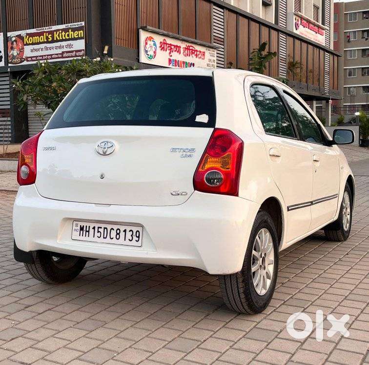 Toyota Etios Liva, 2012, Petrol